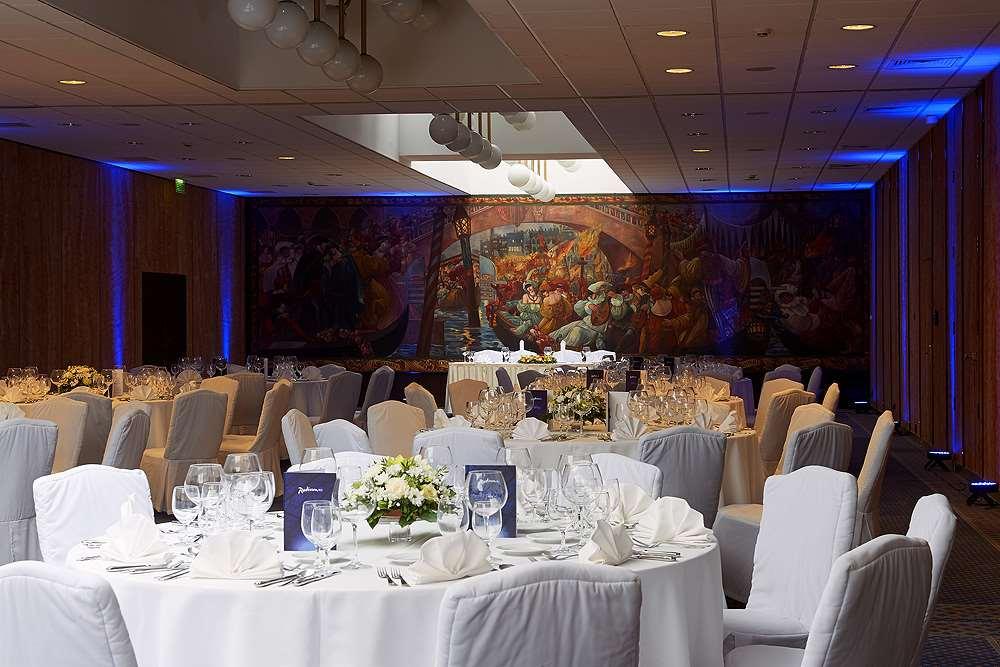 Radisson Blu Béke Hotel, 4* Boedapest