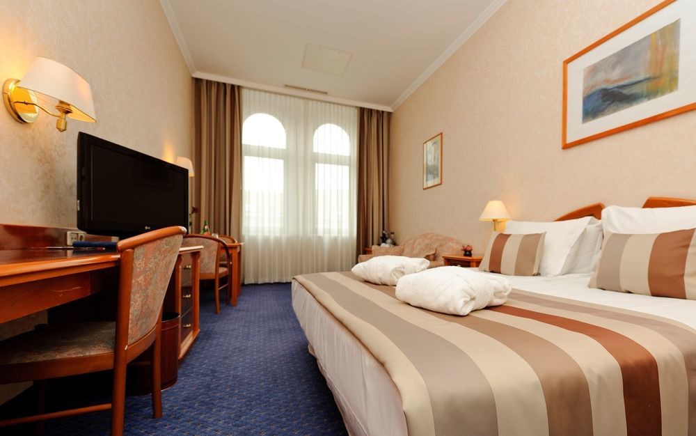 Hotel Radisson Blu Béke Hotel, Boedapest
